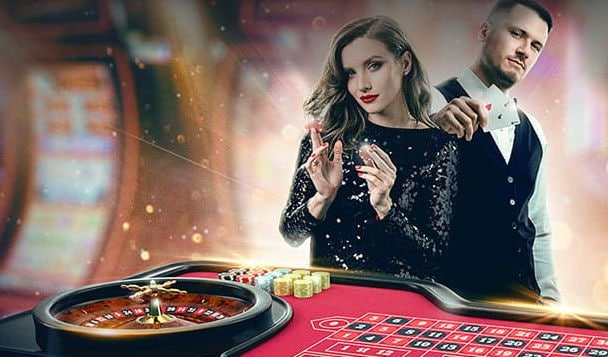 Filipino players browsing em77 sports and casino sections on mobile